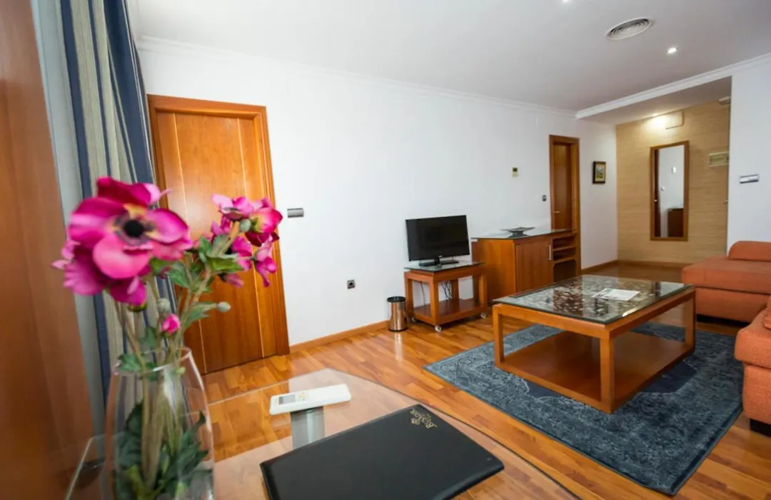Hotel Rusadir-1