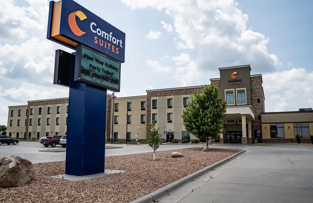 Comfort Suites University Brookings-1