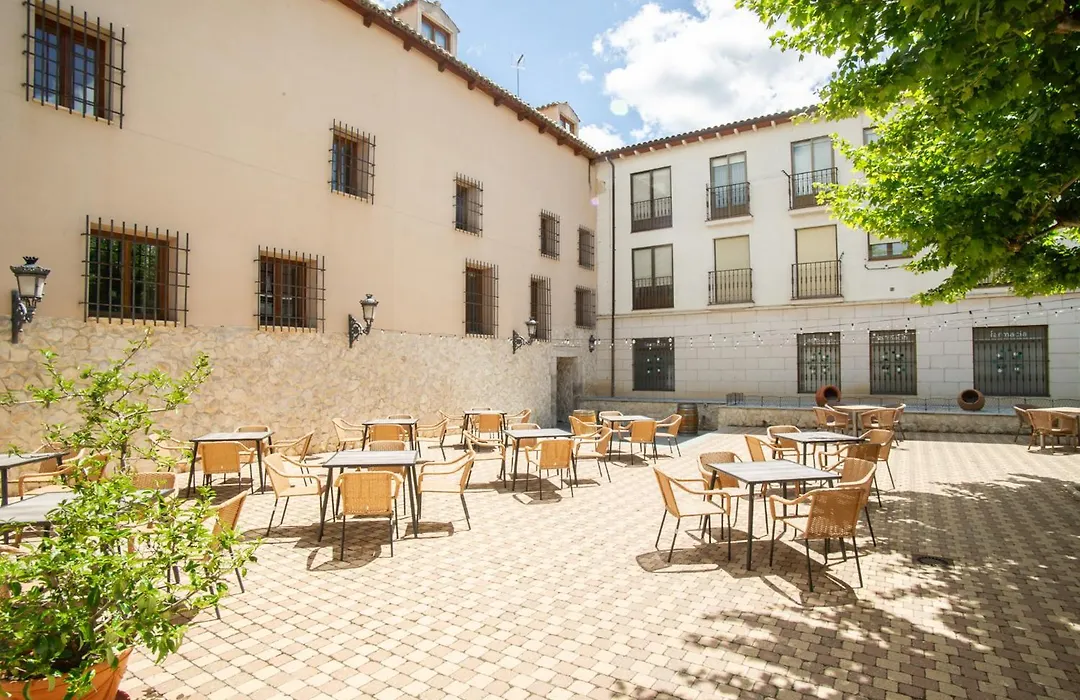 AZZ Peñafiel Las Claras Hotel&Spa-1