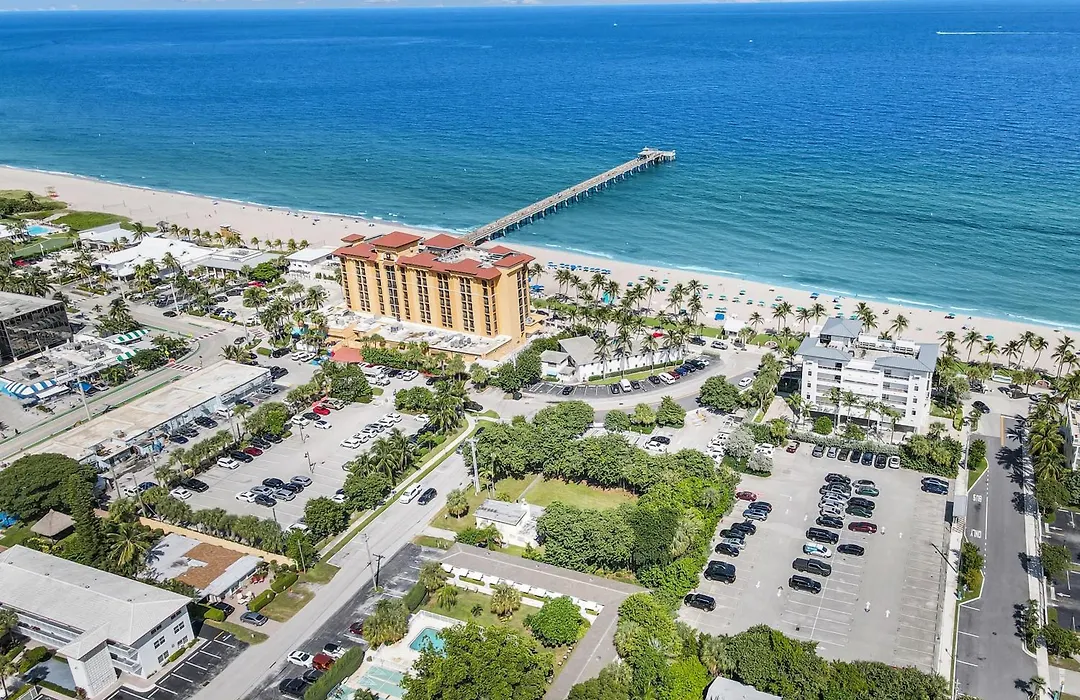 The Shores Hotel-1