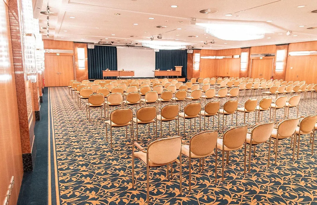 Plaza Hotel Gelsenkirchen-1