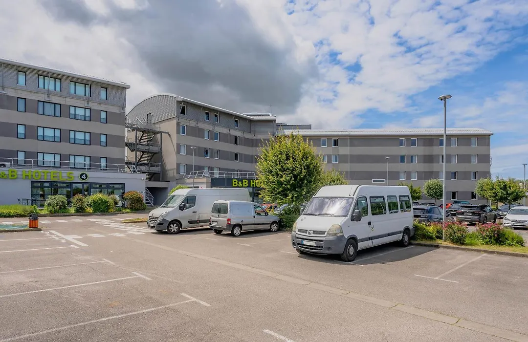 B&B HOTEL Calais Terminal Cité Europe 4 étoiles-1