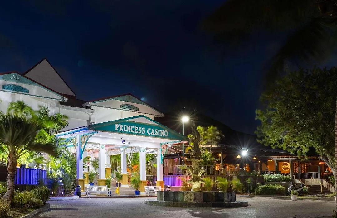 Port De Plaisance Resort, Trademark Collection By Wyndham-1