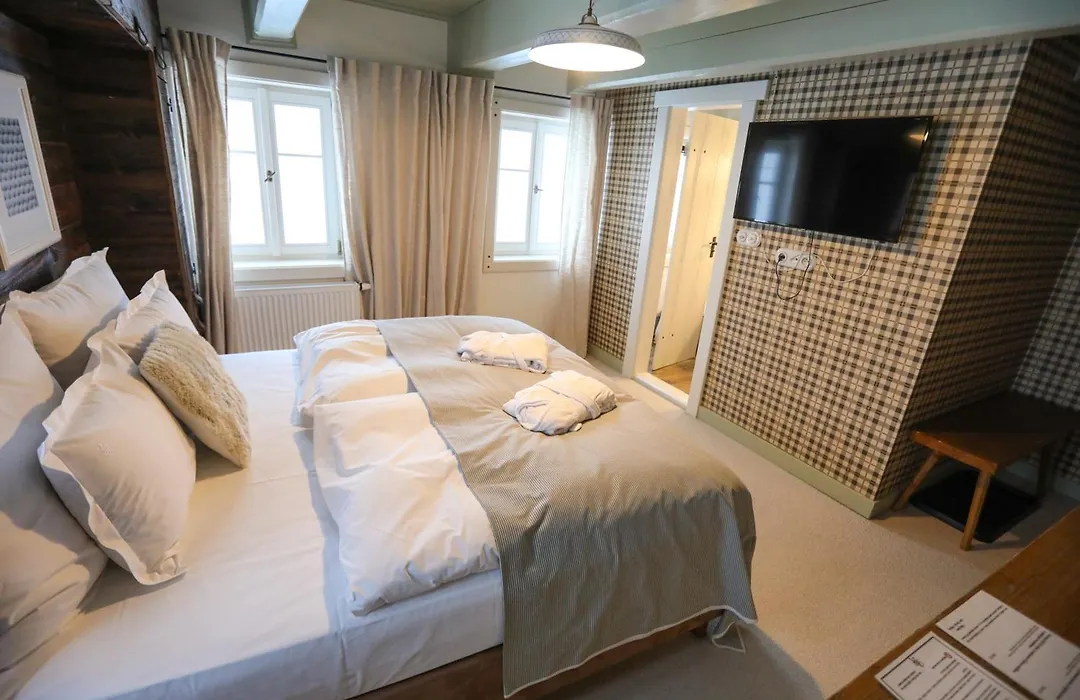Hotel Bouda Helena-1