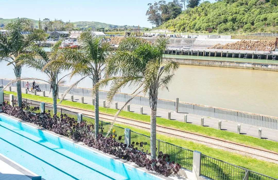 Portside Hotel Gisborne-1