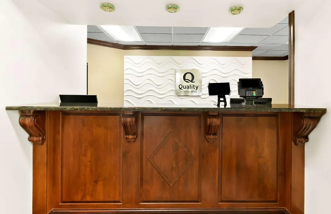 Quality Inn Russellville-1