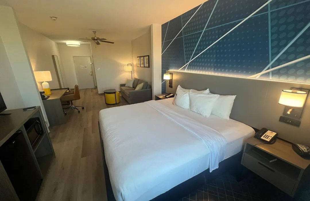 Comfort Suites San Angelo Near University-1