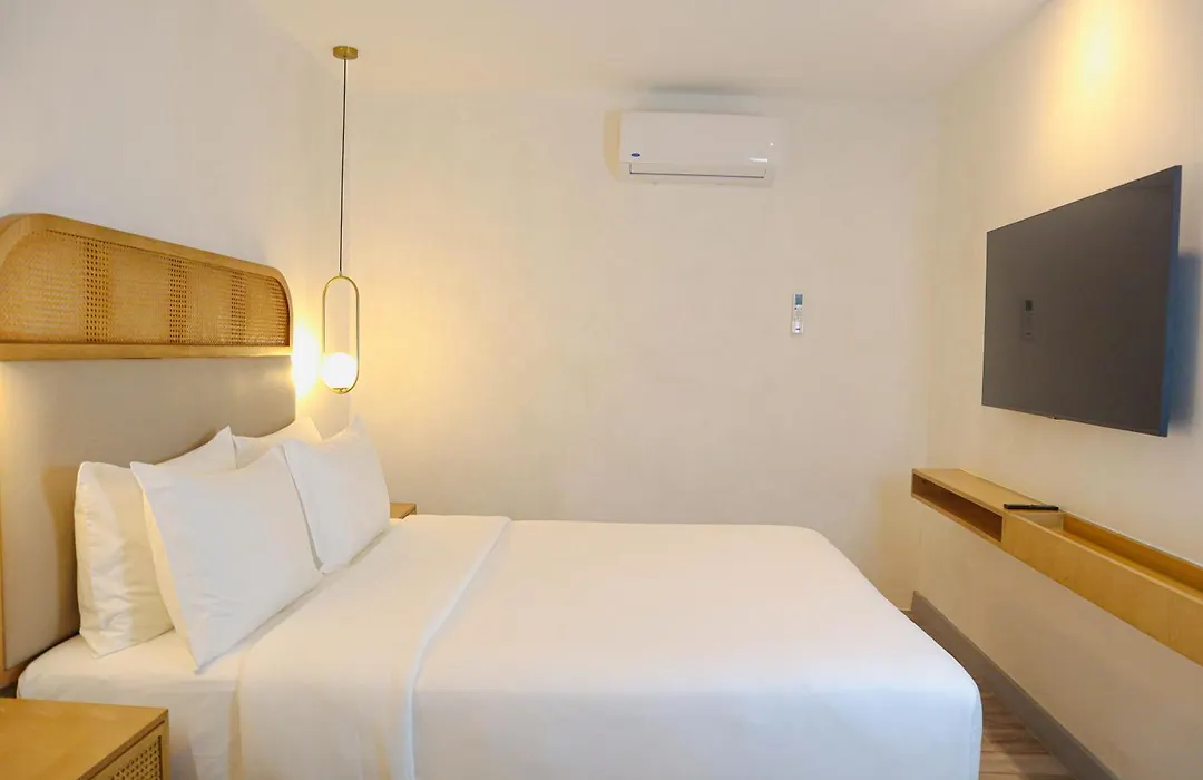 Mandarin Nest Boracay-1