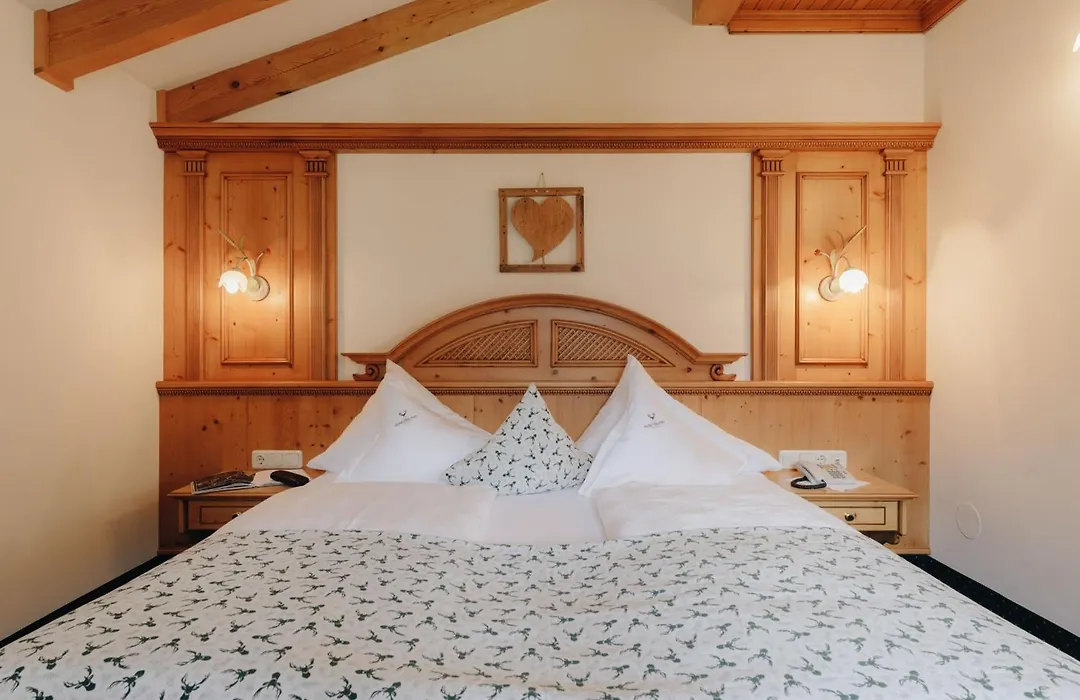 Hotel Hirschen Montafon-1