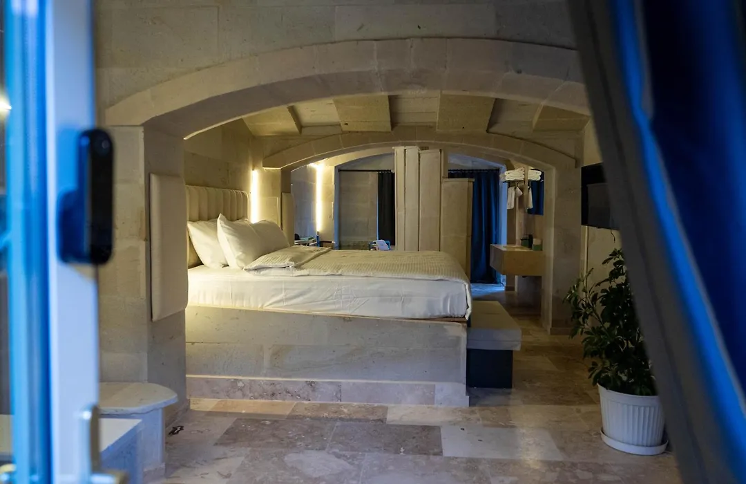 Be Still Alexa Smart Luxury Escape Adults Only-1