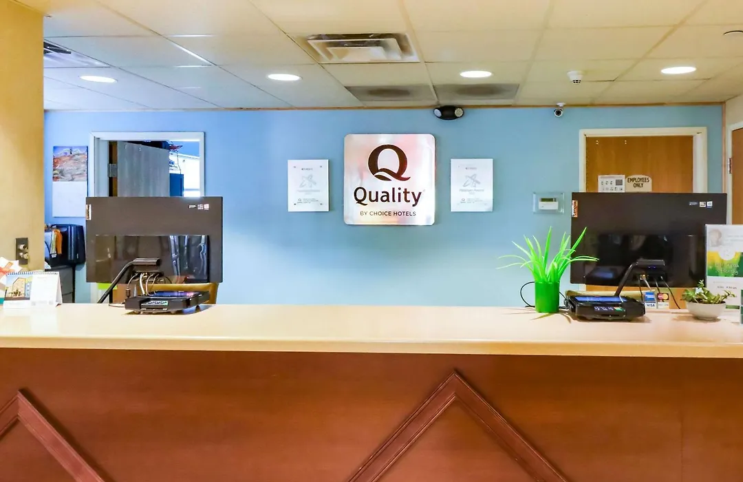 Quality Inn & Suites Sequim At Olympic National Park-1