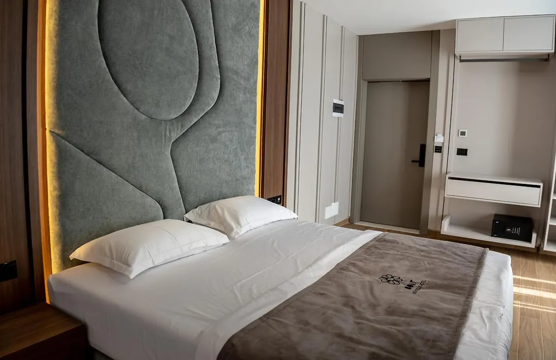 Bolt Boutique Hotel-1