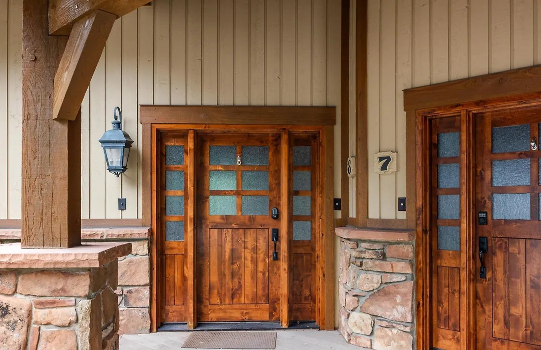 Deer Valley Little Belle Ultimate Ski Getaway, Sleeps 14, Luxury Design, Private Hot Tub,-1