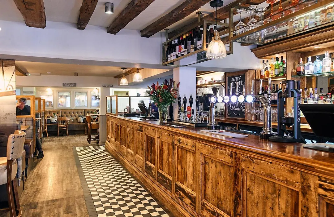 The Red Lion-1