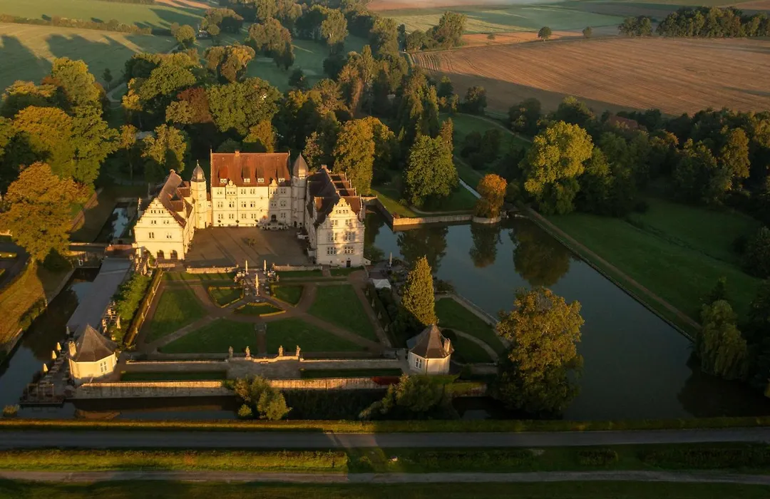 Schlosshotel Muenchhausen-1