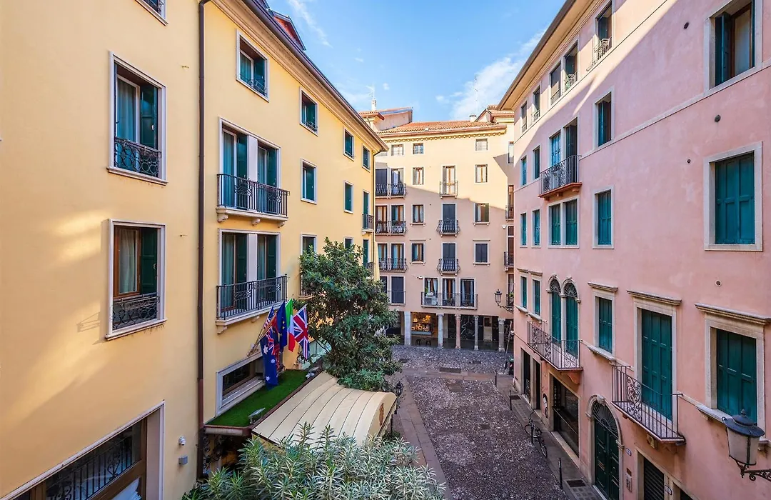 Majestic Toscanelli-1