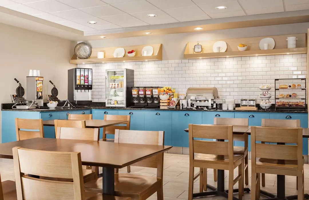 Country Inn & Suites By Radisson, St Cloud East, Mn-1