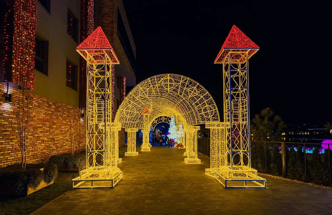 Emily Resort-1
