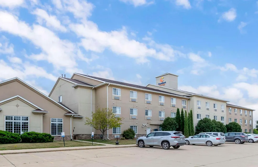Comfort Suites Cedar Falls Industrial Park-1