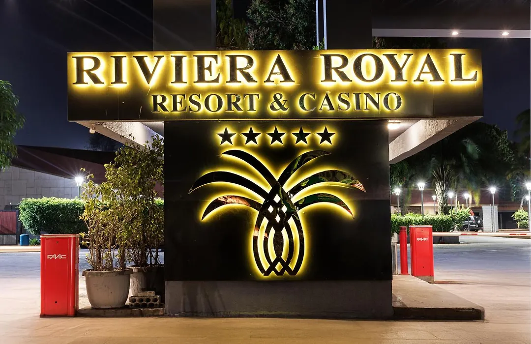Riviera Royal Hotel-1