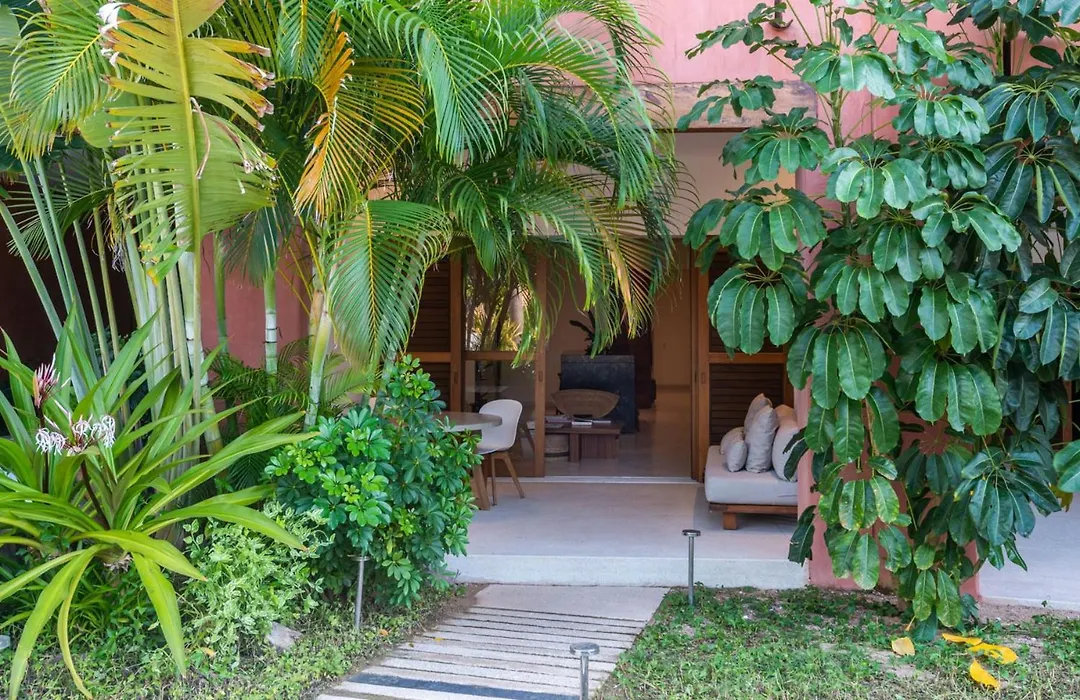 El Careyes Club & Residences-1