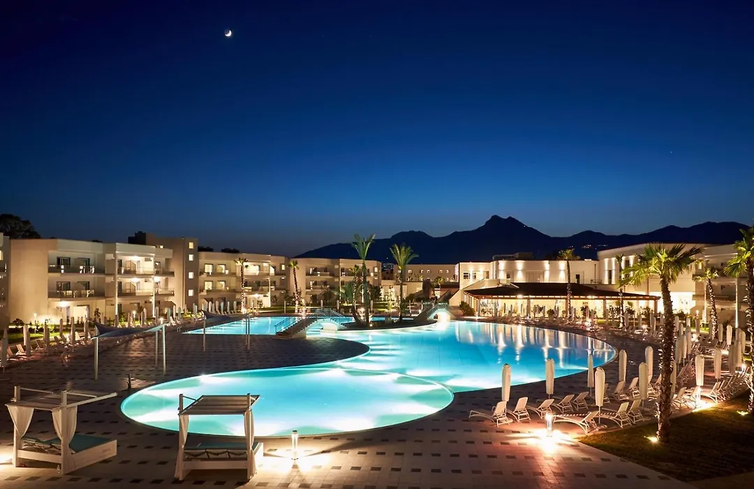 Maritim Resort Calabria-1