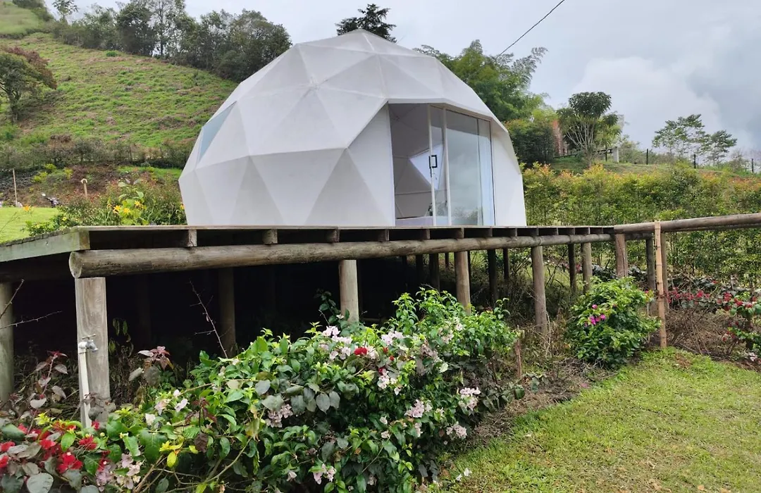 Rainbow Glamping-1
