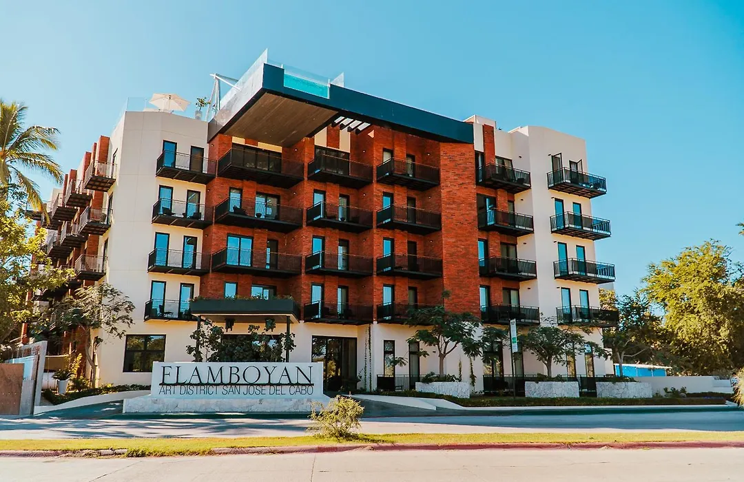 Flamboyan Hotel&Residences-1