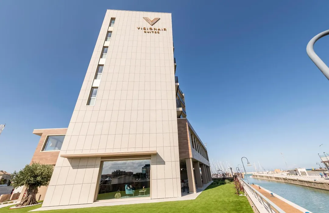 Visionair Suites & Spa-1