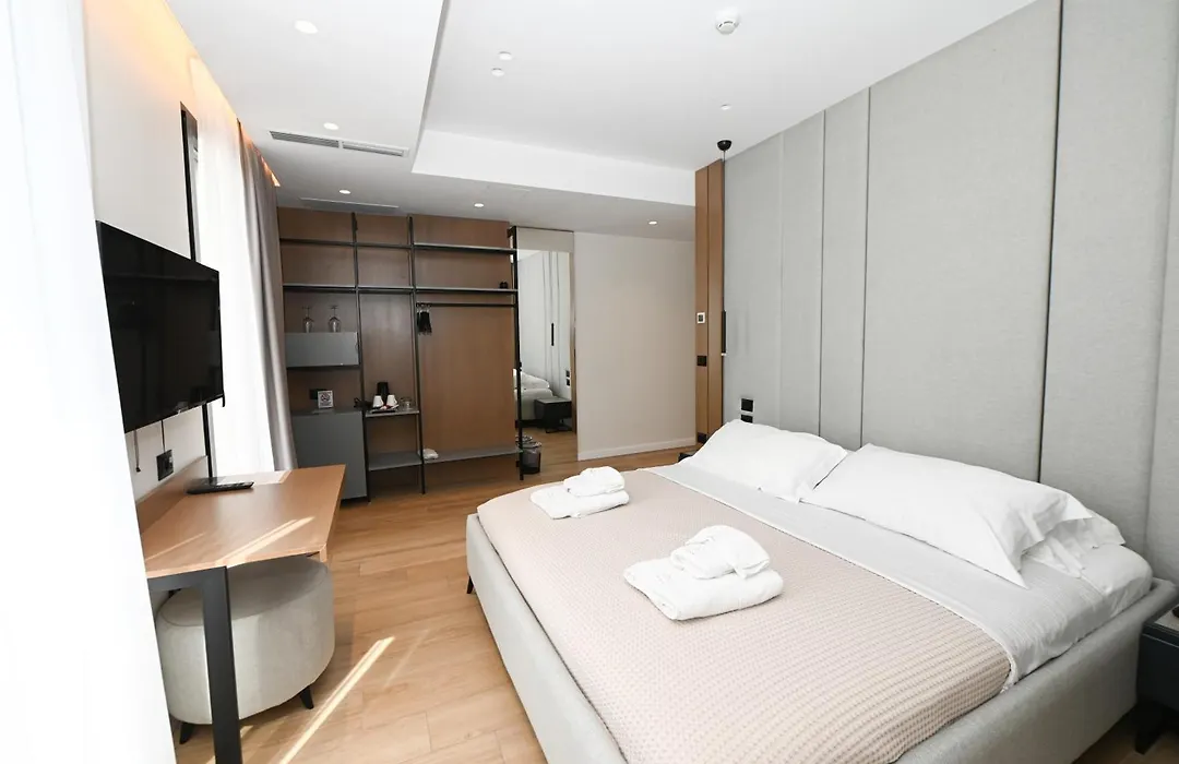La Onda Hotel Durres-1
