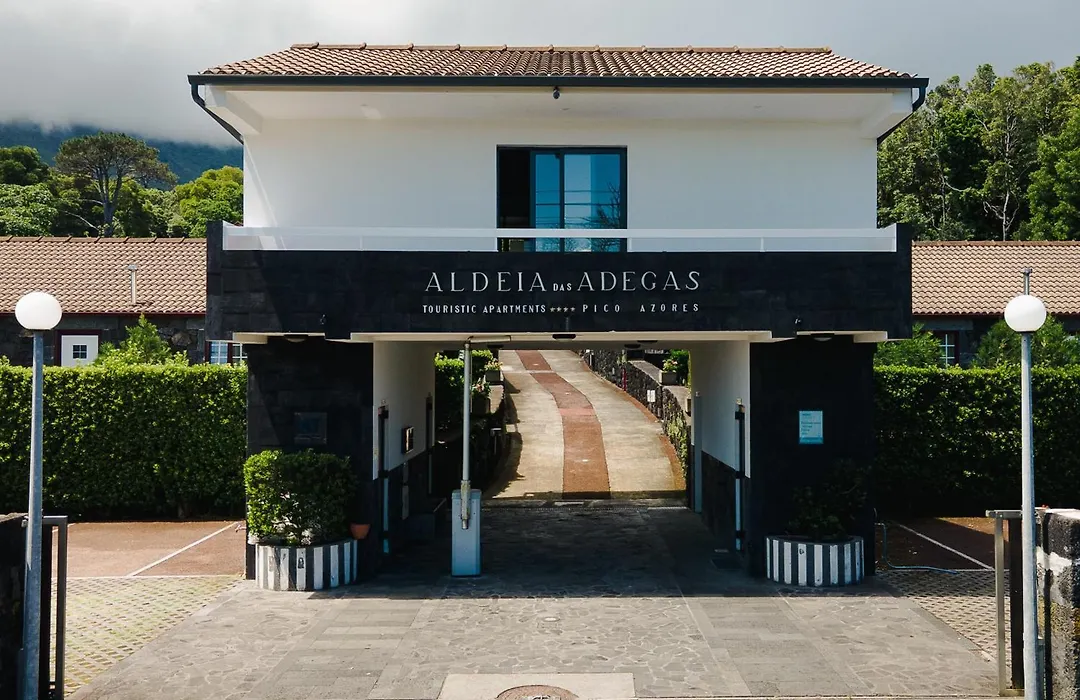 Aldeia Das Adegas-1