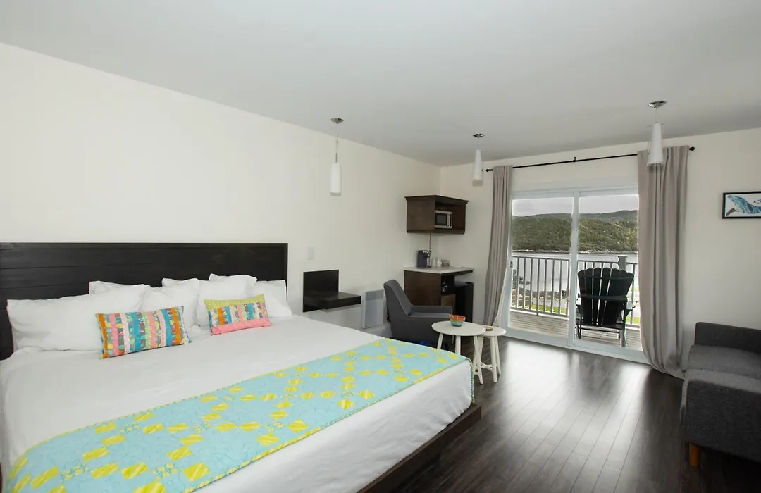 The Tides Inn-1