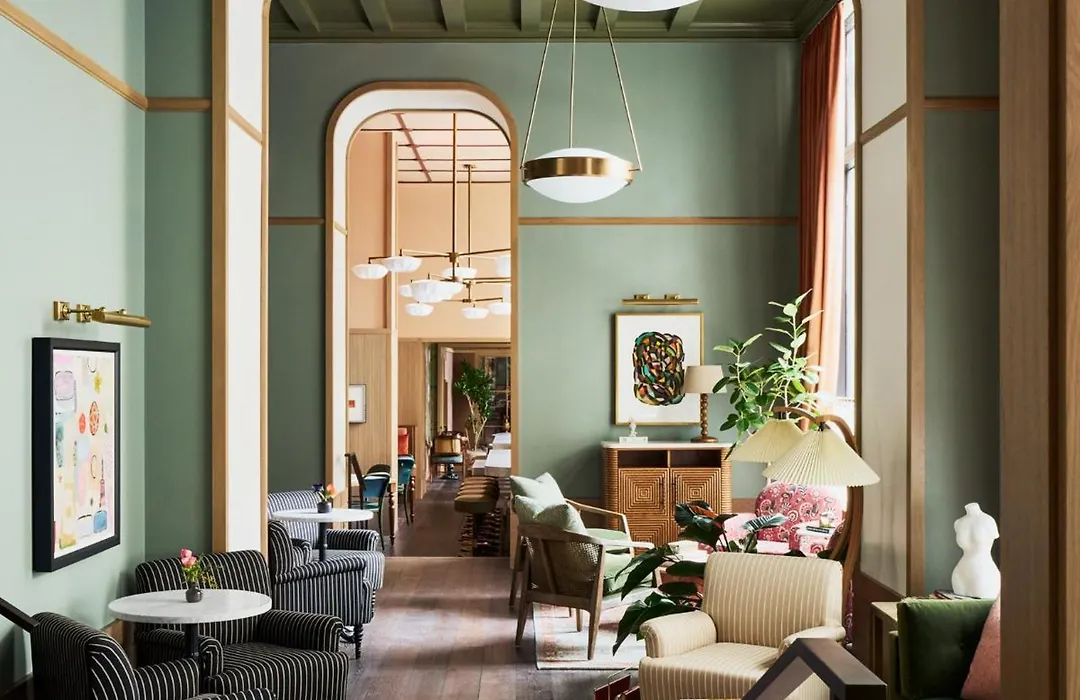 Fidelity Hotel-1