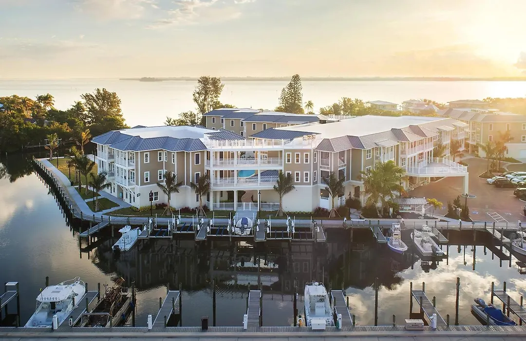 Waterline Villas & Marina, Autograph Collection-1