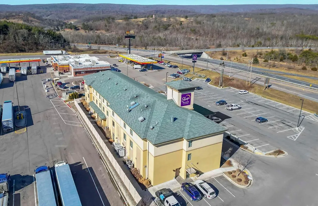 Sleep Inn & Suites Cumberland-1