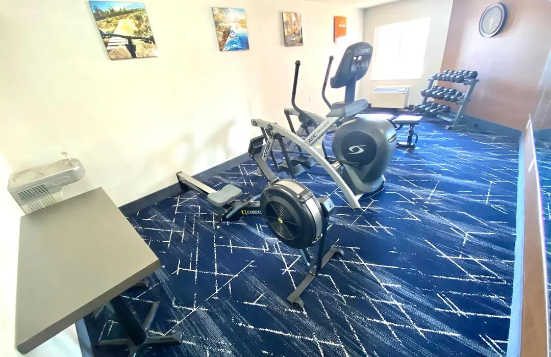 Comfort Inn-1