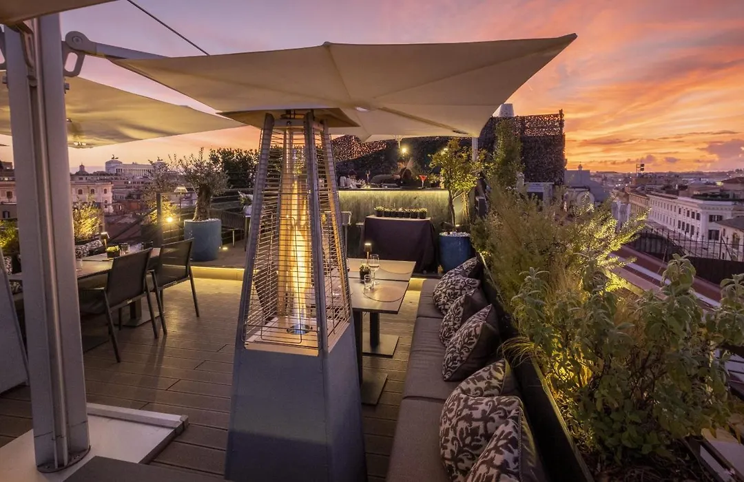 U-Visionary Roma Hotel-1