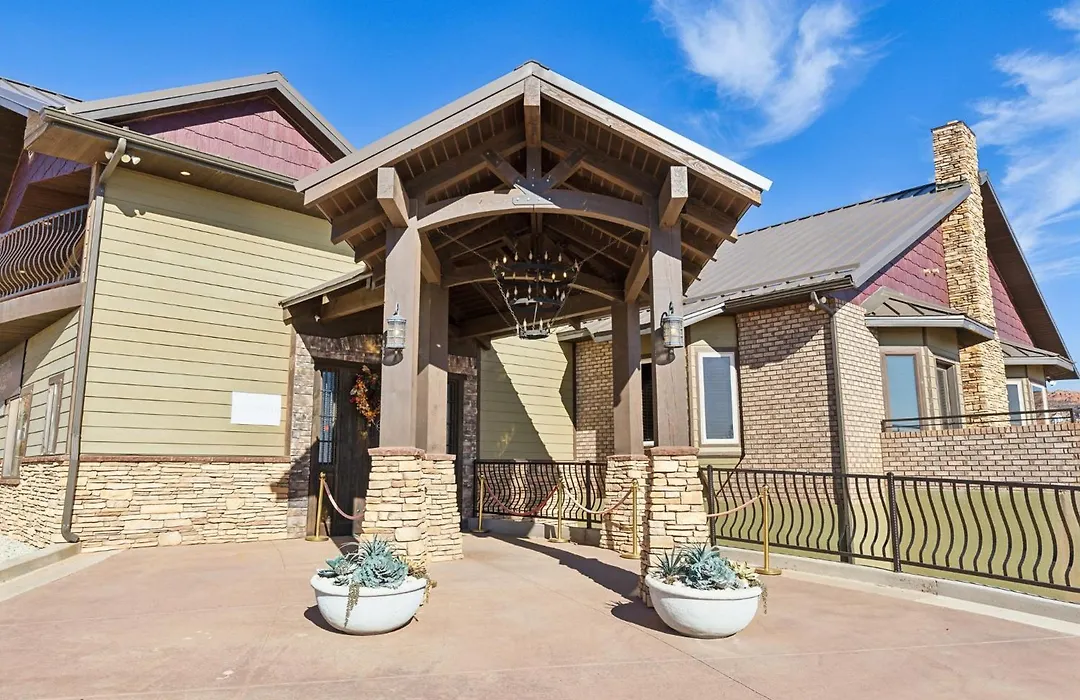 Zion Cliff Lodge-1