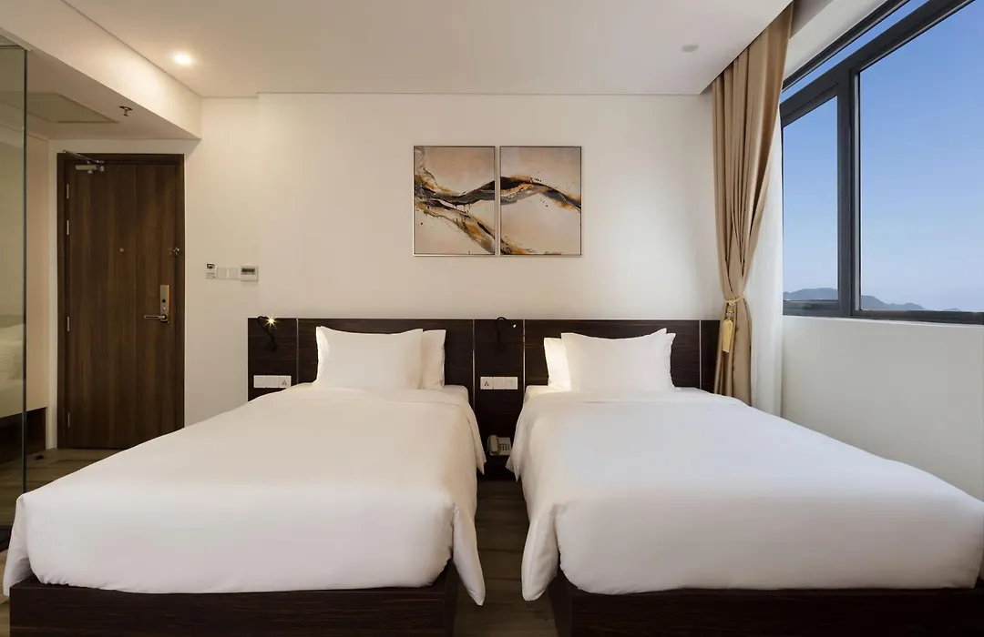 Emerald Bay Hotel & Spa Nha Trang-1