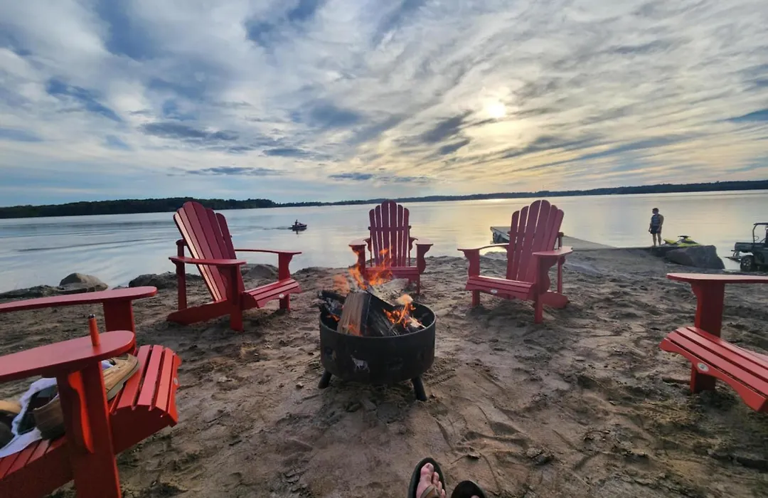 Stoco Lake Lodge-1