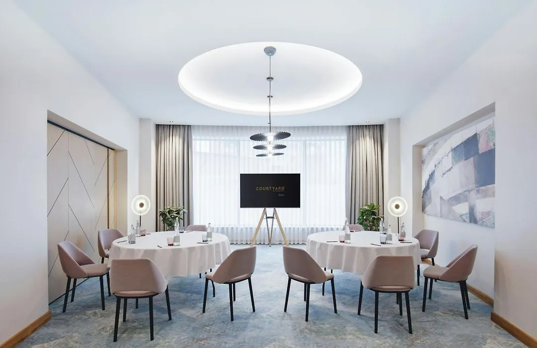 Courtyard By Marriott Baku-1