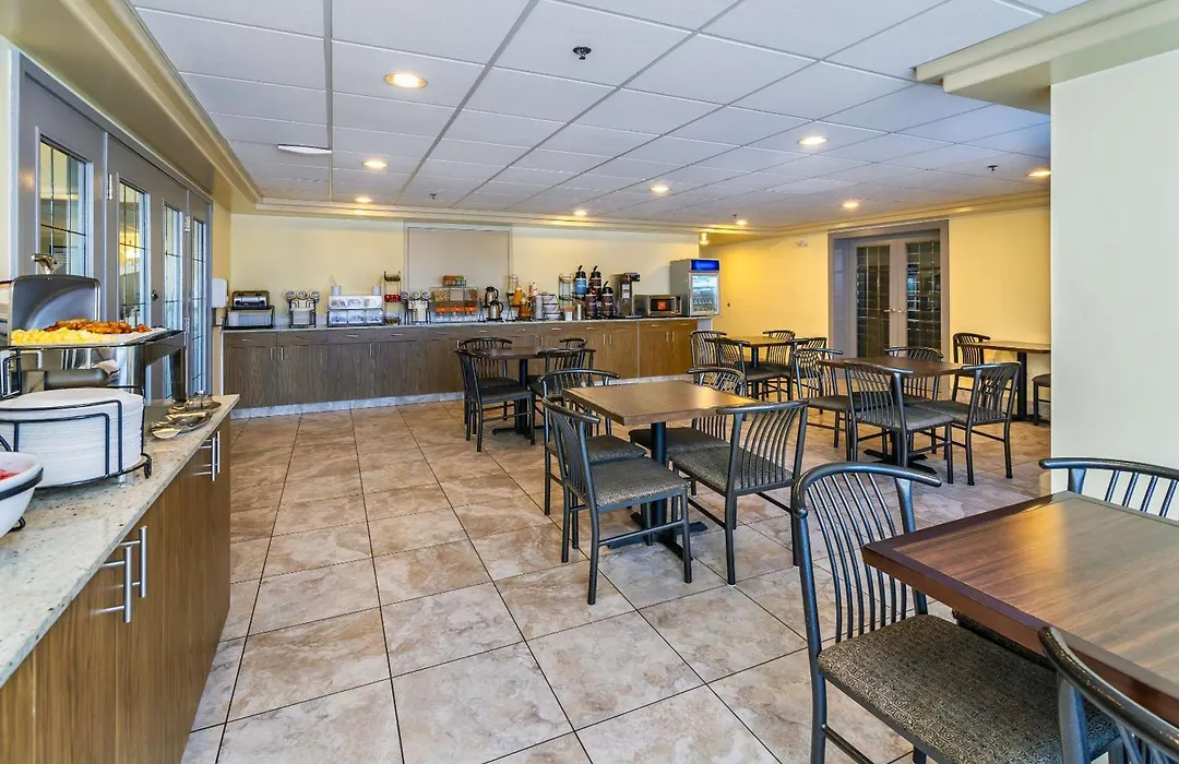 Comfort Inn & Suites-1