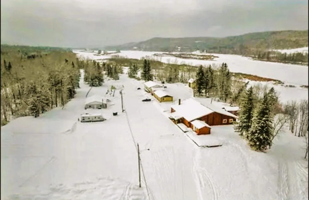 Love Hotels St John River By Oyo At Fort Kent Me-1