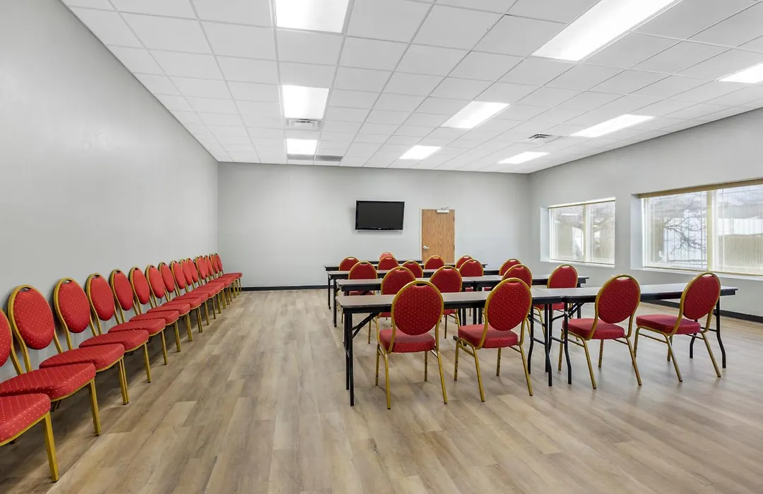 Quality Inn & Suites Monterey I-40-1
