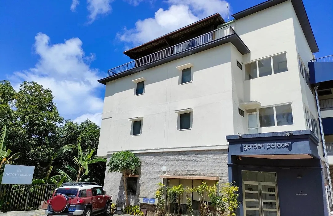 Garden Palace Downtown Koror-1