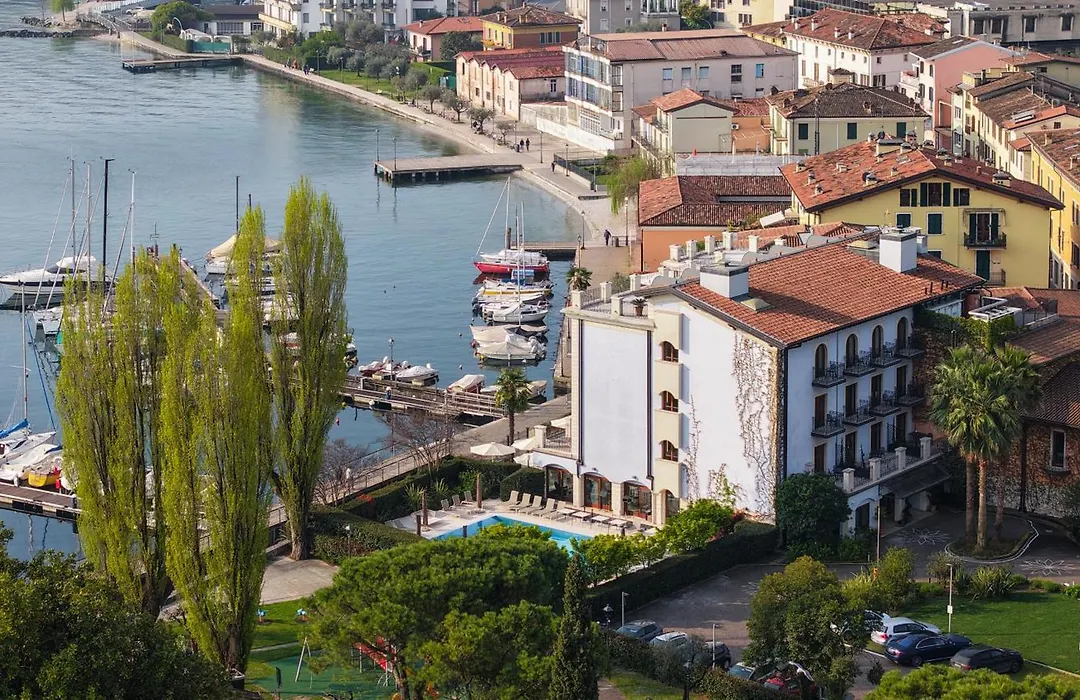 Bellerive Lifestyle Hotel-1