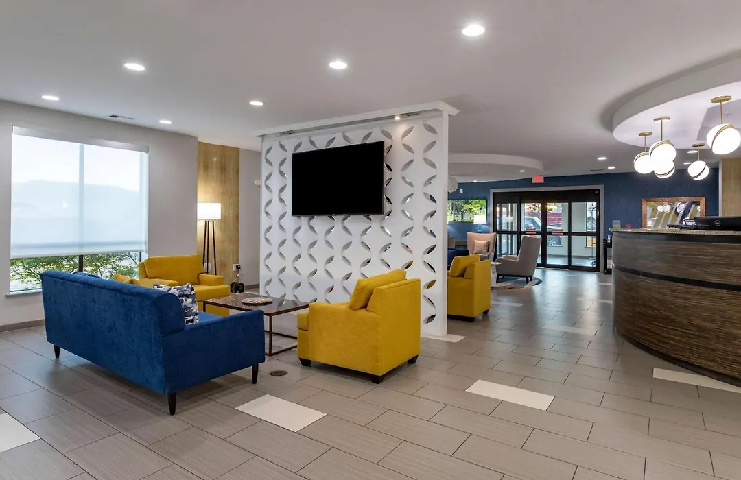 Comfort Suites Natchitoches-1