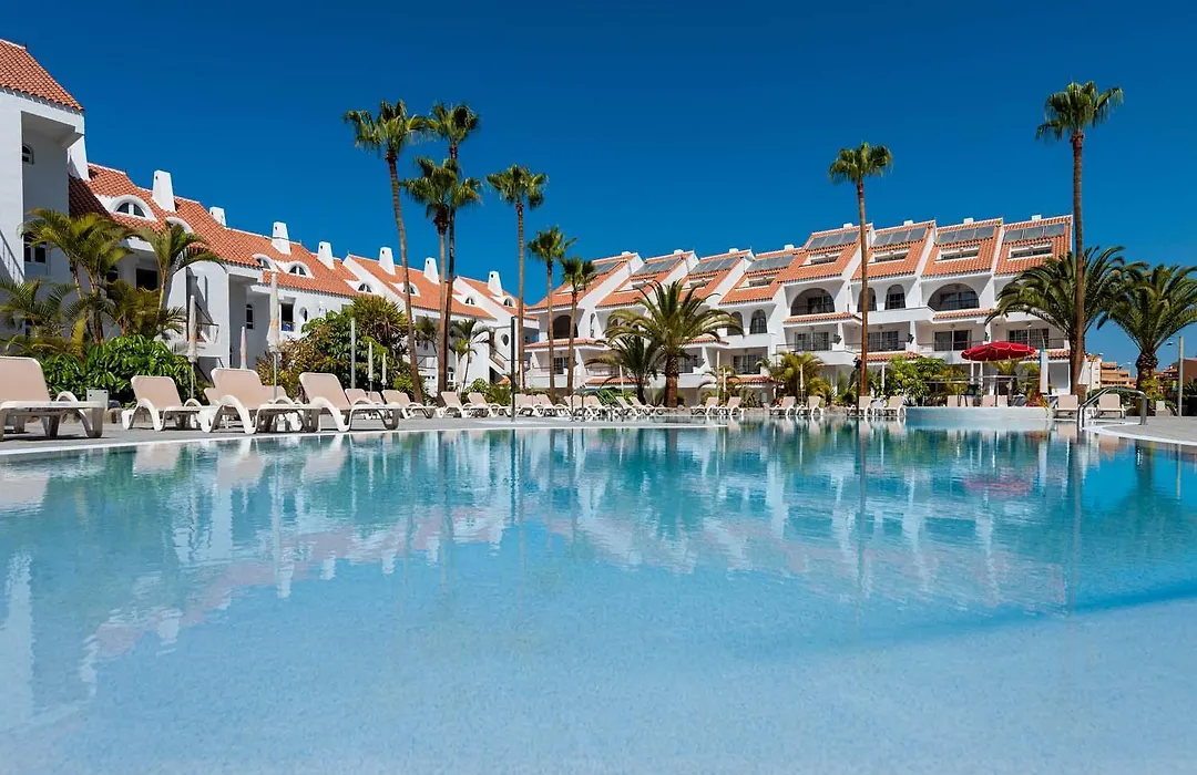 Paradise Park Fun Lifestyle Hotel-1