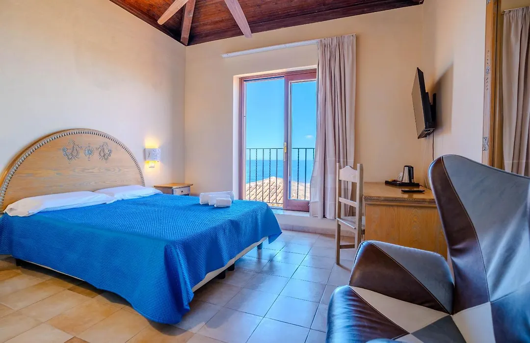 Hotel Costa Paradiso-1