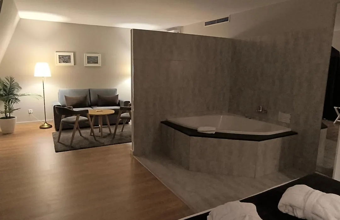Douro Marina Hotel & Spa-1